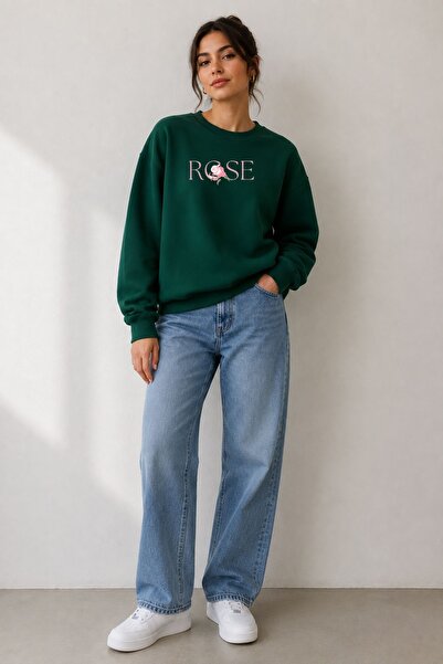 herkesemoda Rose Print Detailed Embroidered 2 Thread Crew Neck Sweatshirt