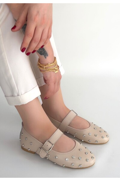 DMR Elegance Beige leather belted ballet flats