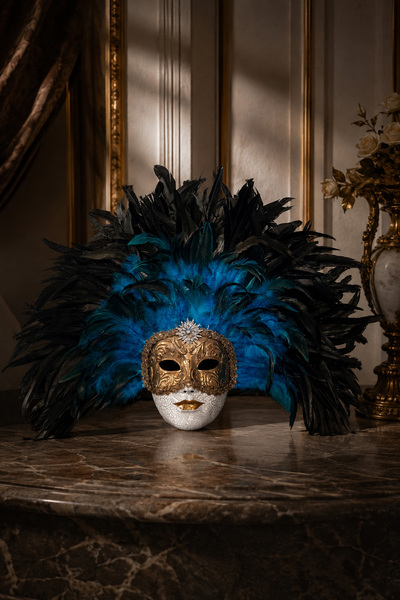 Venemask قناع الأميرة البندقية ذو الريش الأزرق