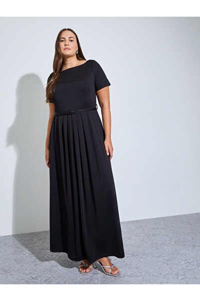 Styli Plus Size Black Belted A-Line Maxi Dress