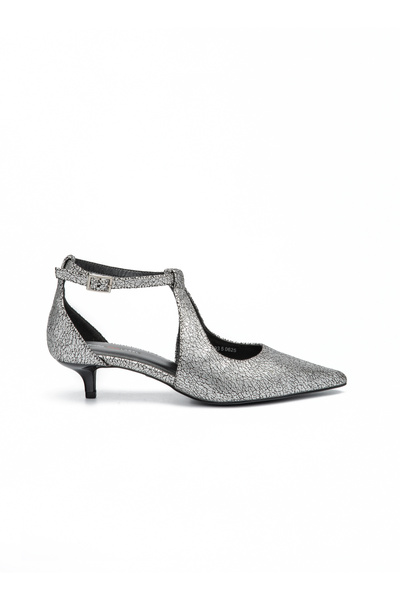 BATA Elegant Strap Heel