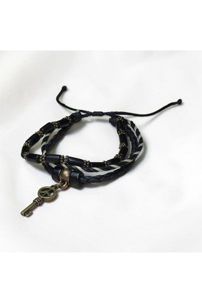 DEHNA Handmade Unisex Bracelet with Vintage Key Figure |   Multi-Layered Leather Design |   Adjustable