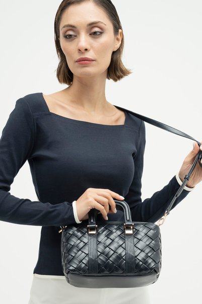 Matthew Cox Women's Shoulder Bag Dark Blue Byn2545