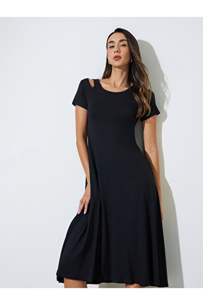 Styli Black Solid Shoulder Cut-Outs A-Line Midi Dress