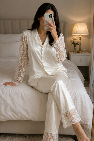 AREEJ FASHION Women's Off White Satin Lace Detailed Luxe Pajamas Set