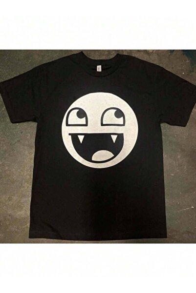 NOURAM Unisex Minimalist Face T-Shirt - Streetwear Brand Design, Short-Sleeve...