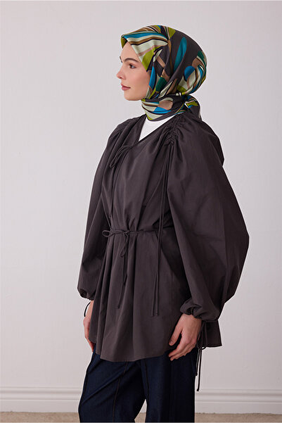Belli Yeşil Çiçek Deseni %100 Twill İpek Eşarp 4410-31