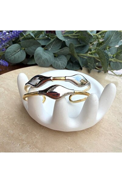 nesdesignn Double Row Asymmetric Detailed Steel Handcuffs