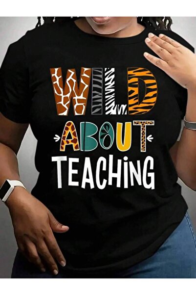 NOURAM تي شيرت بطباعة جرافيكية باللون الأسود من Wild About Teaching Student F...