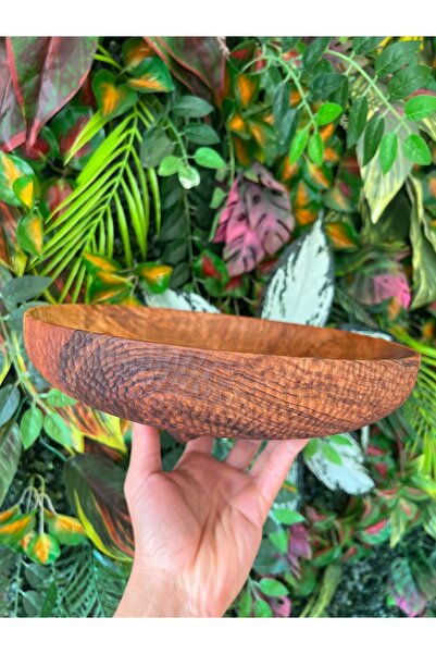 Ceviz Ağacı 4 Ayaklı Geniş Tabak 28,5 cm – El Oyması Doğal Ahşap Sunum Tabağı