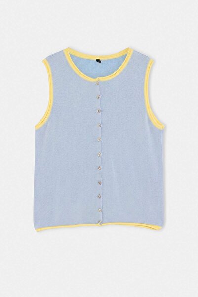Trendyol Curve Light Blue Fitted Crew Neck Color Block Knitwear Vest Tbbss26B...