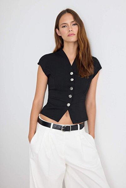 Trendyol Collection Black Fitted V-Neck Bat Sleeve Regular Interlock Knitted ...