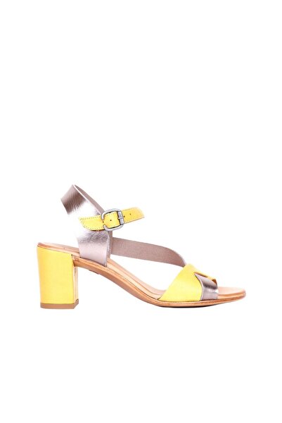 Bueno Shoes Κίτρινα δερμάτινα γυναικεία πέδιλα με τακούνι 01ws6204