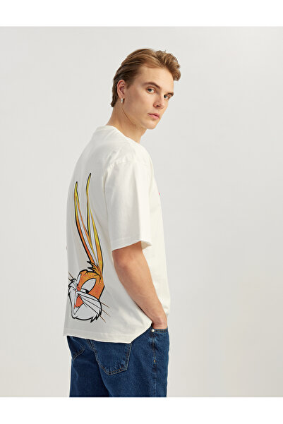 Koton Arkası Baskılı Bisiklet Yaka Kısa Kollu Pamuklu Lisanslı Bugs Bunny Tişört