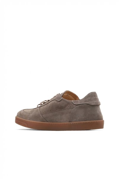 Bueno Shoes حذاء رياضي رجالي من جلد الغزال المنك 01me4600
