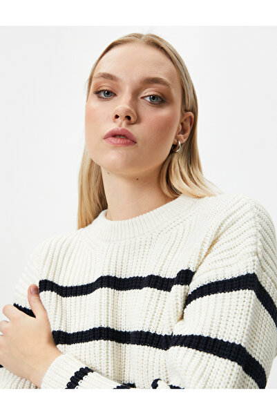 Koton Knitted Sweater Crew Neck