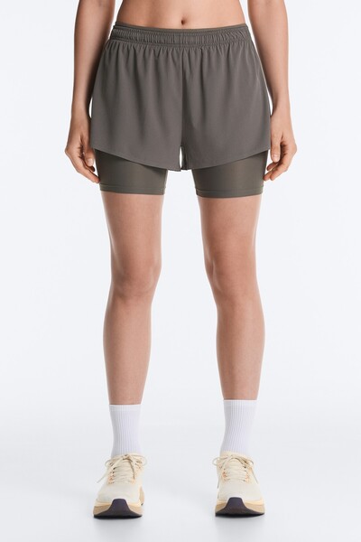 Oysho Mid rise 2'si 1 arada teknik Shorts