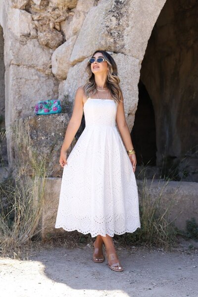 bytugcekaya Rochie midi plisată Scallop - Bretele albe