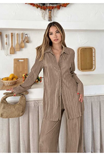 verabelle Set cămașă și pantaloni din țesătură plisată pentru femei
