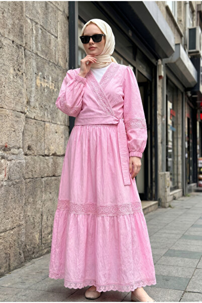 NEFESSE Kolu Lastikli Dantel Detaylı Bağlamalı Kraş Etekli Takım -Pembe