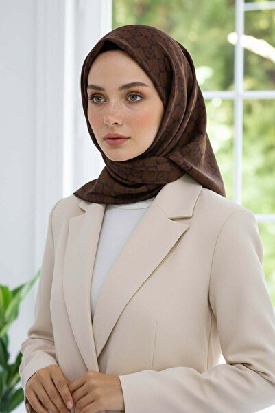 Vissona وشاح بني اللون 100% من الحرير التويل مقاس 90 × 90 وخياطة يدوية
