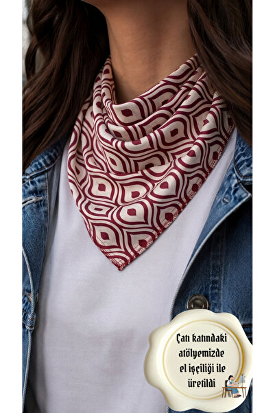 Store Geometric Patterned Plum Satin Bandana Scarf