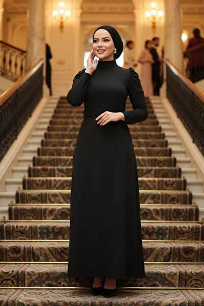 Neva Style Rochie neagră cu curea 554S