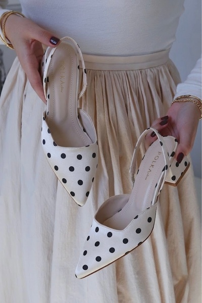 POLKA STORE Blush Beige Polka Dot Pointed Toe Short Block Heeled Women's Shoes