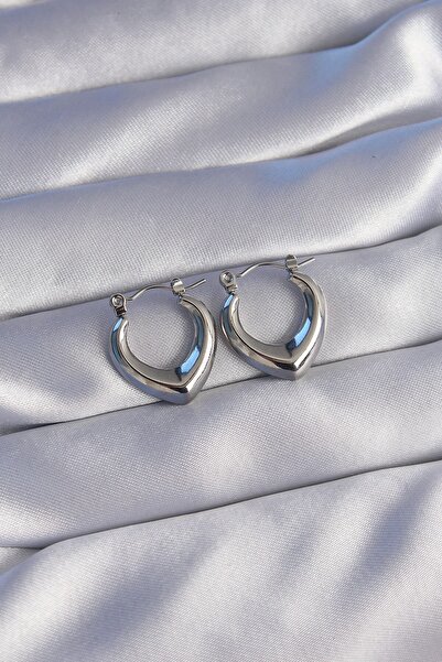 Inure Jewelry 316L أقراط فضية اللون بتصميم بيضاوي من الداخل