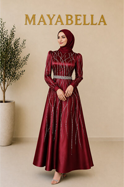 Saten Kolları ve Önü İşlemeli Tesettür Abiye