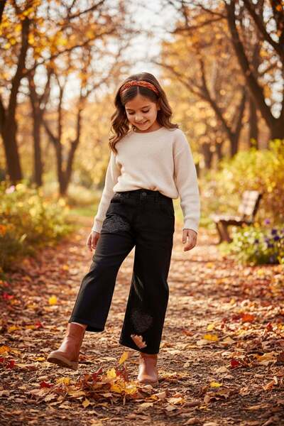 Fulla Moda 100% Cotton Elastic Waist Stone Heart Embroidered Girls' Trousers