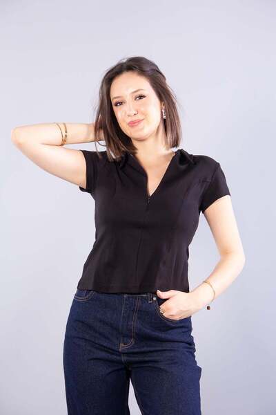 Mckanzie 26651 Zippered Interlock Fabric T-Shirt