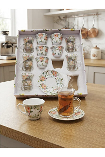 VALUE 18-piece tea and coffee cup set – a luxurious glass serving set