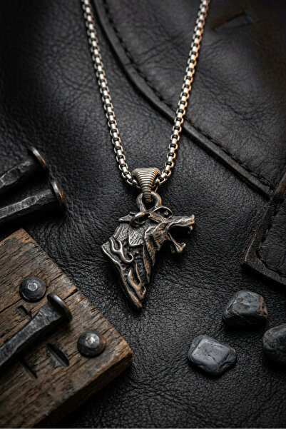 Begondio Wolf Handcrafted Stainless Steel Chain Men's Necklace