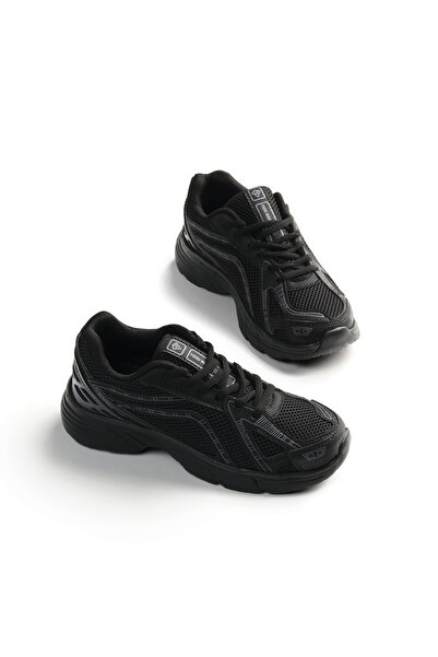 Tonny Black Women's Black Thermo Sole Comfortable Lace-Up Sneaker