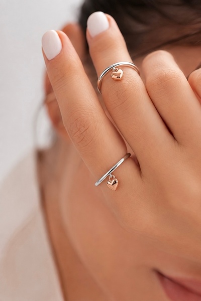 Pure Love ATELIER Kalp Sallantılı Yüzük