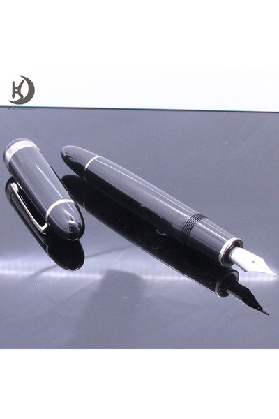 Choice F black with silver JD-149 Black Lacquer Fountain Pen With Gold Finish...