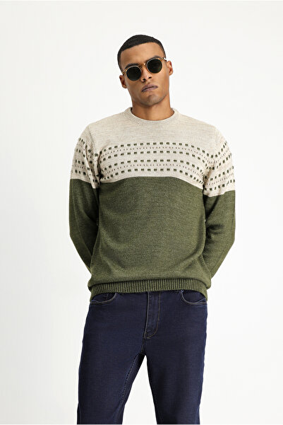 Kiğılı Slim-Fit-Strickpullover mit Rundhalsausschnitt und Muster
