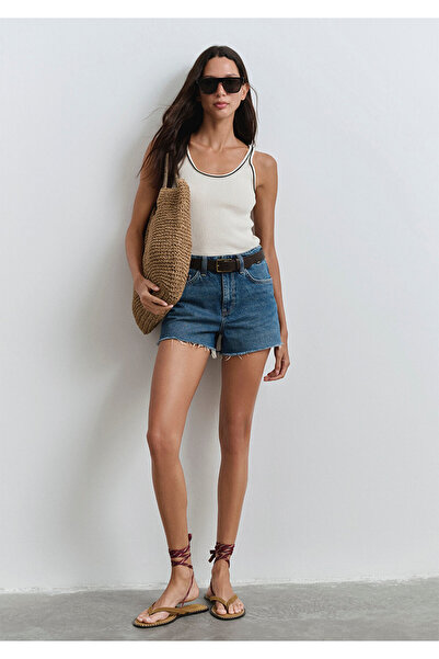 Mavi Cherry 90lar Puslu Koyu Mavi Jean Şort 1410022-89732