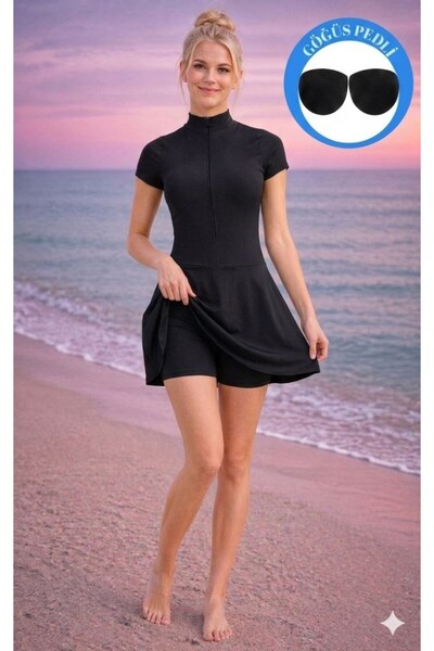 Maison La Femme Γυναικείο μαύρο μαγιό με σορτς φούστα, με ενίσχυση στο στήθος...