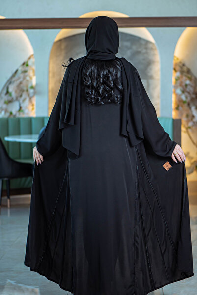 Hasnaa Abaya عباية اسود كلوش مع تدخيلات شك كرستال من الأمام والجوانب