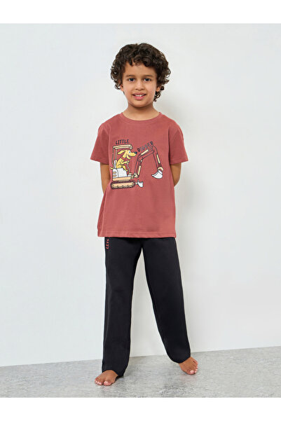Styli Boys Graphic Print T-Shirt and Pyjama Set
