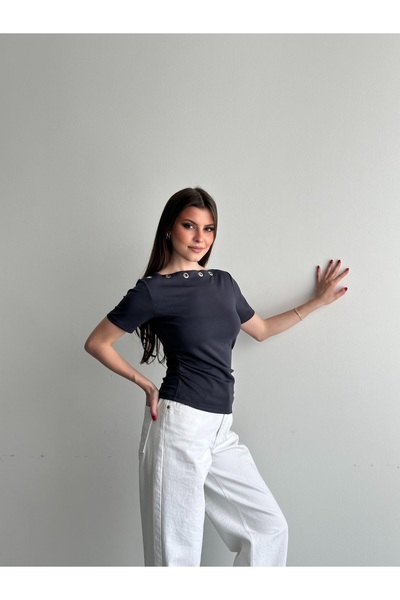 gueencity Women's Eyelet Detailed Modal Fabric Blouse