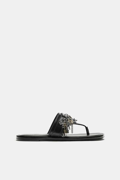 Pull & Bear Metal detaylı düz sandalet