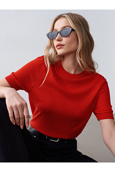 Dilvin 10872 Lyocell Karışımlı Minimal Bluz-Kırmızı