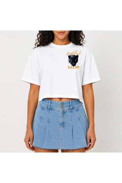 URBANTRENDSTORE Crop T-shirt με λευκό σχέδιο, άνετη εφαρμογή, ακατέργαστη κοπ...