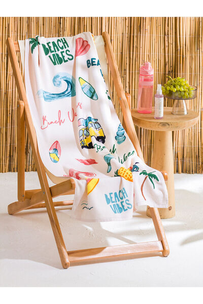LC Waikiki منشفة شاطئ نسائية مطبوعة من بيك نيو سيزون مقاس 70x150 سم