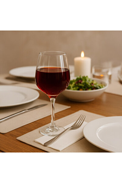 Zumzeria Transparent Glass Cup 'Lal' with Stem for Red Wine 400ml