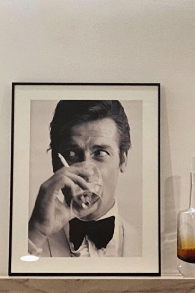 Taranist Poster - Steve McQueen Smoking - Classic Hollywood Icon