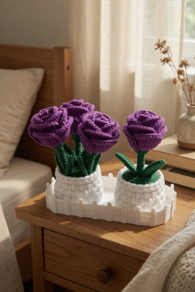MYCRAFT3D Örgü Dokulu Gül Saksı ve Çit Standlı Set – Çiçekli Dekoratif Biblo,...